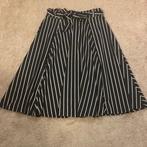 SHEIN women’s skirt